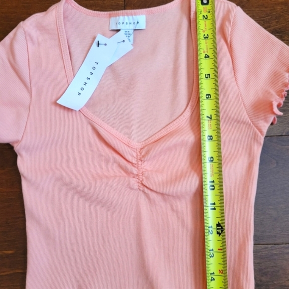 NWT Ribbed Lettuce Edge Crop T-Shirt TOPSHOP - Picture 6 of 13